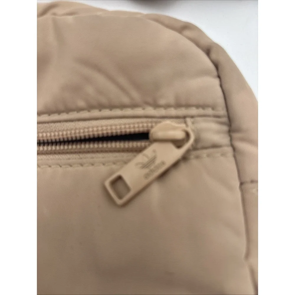 Adidas Crossbody Pouch Puffer Bag Beige Fanny Pack Essentials Travel Zip Up